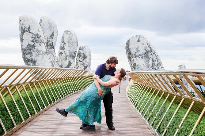 3 Hour Golden Bridge Photoshoot in Ba Na Hills - The 3-hour flow: Golden Bridge, then the French Village vibes