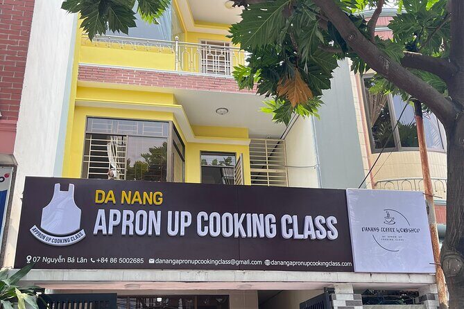 5 traditional dishes Da Nang cooking class with market trip - Start in Chợ Bắc Mỹ An: shopping like a local (with a purpose)