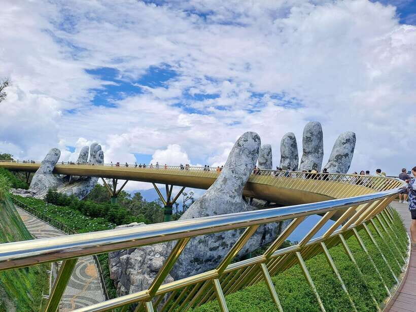 Bana Hills & Golden Hand Bridge Tour from Hoi An/ Da Nang - Golden Bridge and the Flower Garden Walkway