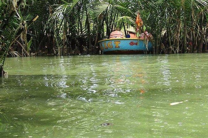 Basket Boat Tour from Da Nang/HoiAn by Lunch & Cafe Class Private - Coffee Class and a Homemade Cao Lau Lunch