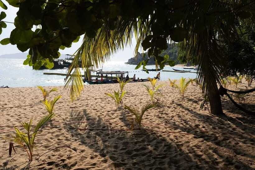 Cham Islands Snorkeling Tour by Speedboat : Hoi An/Da Nang - Lang Beach and the guided culture stops (before you get wet)