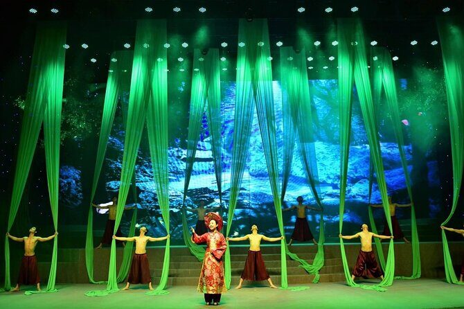 Charming Da Nang Show : Culture-Art-History-LifeStyle of Vietnam - The Show’s Most Exciting Part: Flying-Style Couple Dances