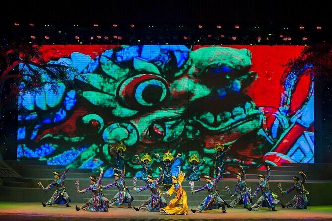 Charming Da Nang Show : Culture-Art-History-LifeStyle of Vietnam - Ao Dai, Non La, Lotus, and Chăm Pa Culture on Stage
