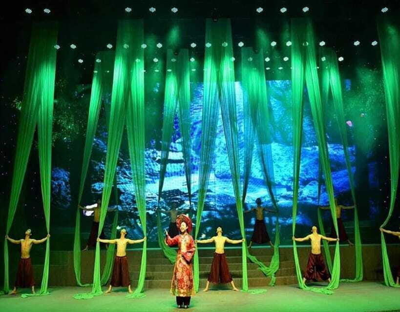 Charming Da Nang Show: Culture, History, Art Vietnamese Show - Acrobatics and Flying Couple Dances: Where the Show Gets Truly Fun