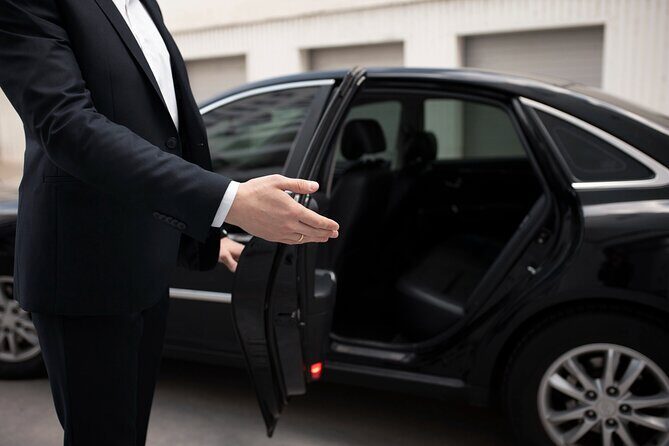 Da Nang Airport Arrival Or Departure By Private Transfers - Who This Transfer Fits Best