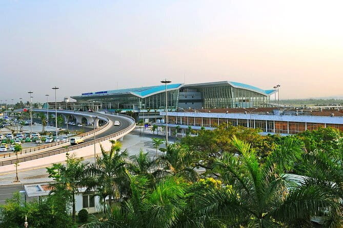 Da Nang Airport Arrival Private transfer to Hoi An - Who should book this Da Nang to Hoi An transfer?
