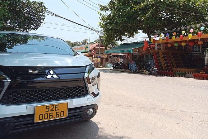 Da Nang Airport Pick up or Drop off services (one way) - Pickup Comfort and Luggage: The Difference Between a Taxi and a Real Transfer