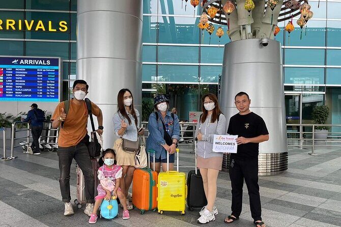 Da Nang Airport to Da Nang hotel by private car or vice versa - Inside the car: comfort, cleanliness, and driver help with luggage