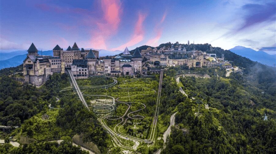 Da Nang: BaNa Hills & Golden Bridge Day Tour With 5 options - Linh Ung pagoda and scenic breaks: when the day slows down