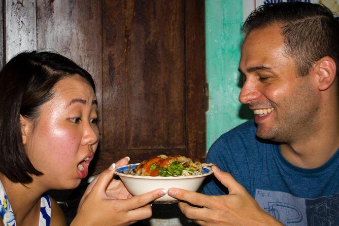 Da Nang Evening Food Tour - Starting the night at 5pm near Dragon Bridge