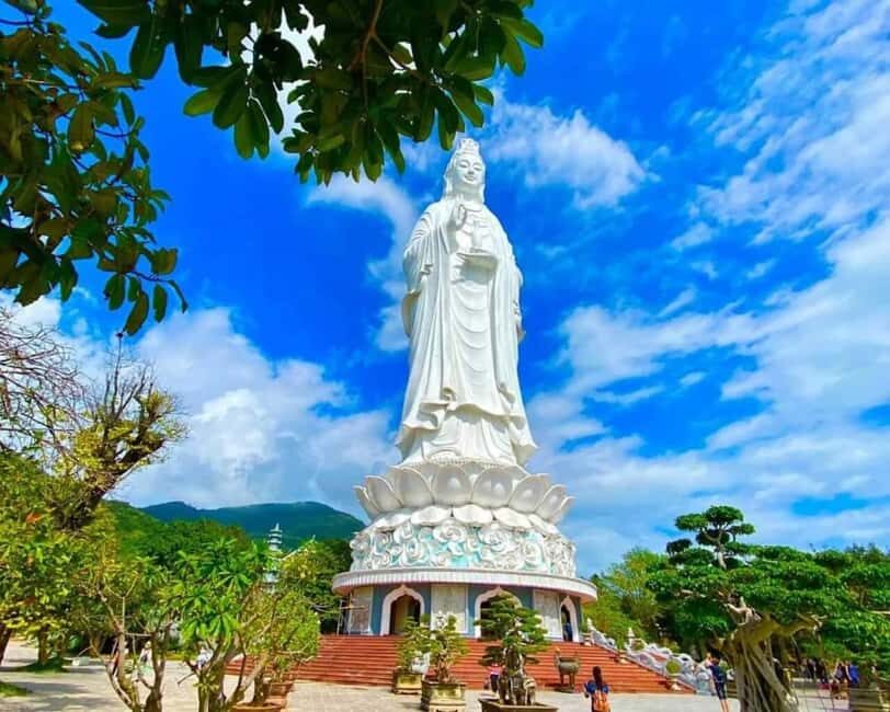 Da Nang/Hoi An: Lady Buddha -Marble Mountain - Am Phu Cave - Marble Mountains: tunnels, cave stairs, and the step math you should respect