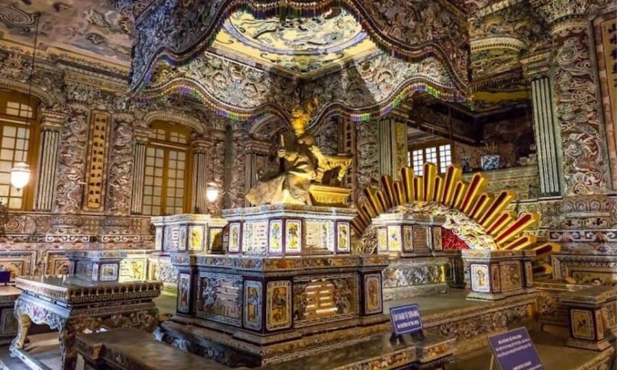 Da Nang: Hue Imperial City and Hai Van Pass Small Group Tour - What to bring (so the day feels easy)