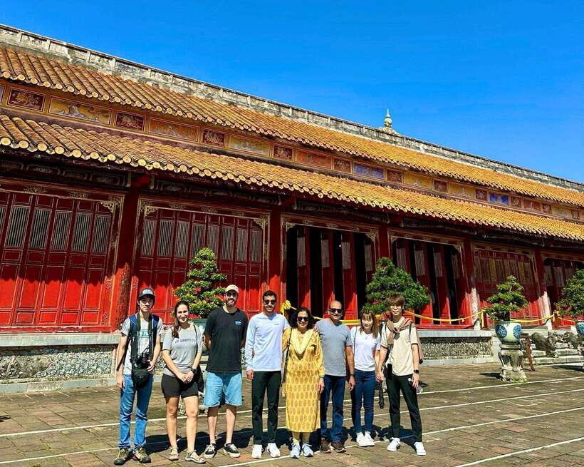 Da Nang: Hue Imperial Day Trip, Hai Van Pass Train, & Lunch - Lunch and breaks: the “hidden value” of a scheduled day