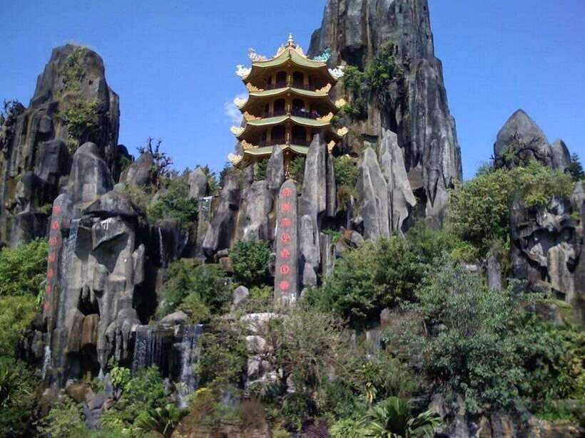 Da Nang : Marble Mountains - Monkey Mountains Half Day Tour - Marble Mountains: Caves, Pagodas, and the Xa Loi Tower climb