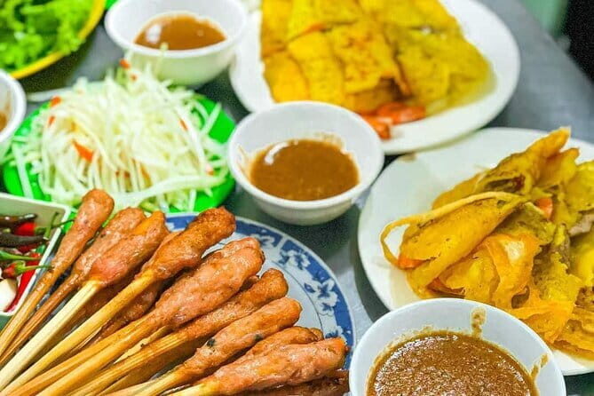 Da Nang Motorbike Tour with Local Guide-Food, Culture-Hidden Gems - Dragon Bridge at Night: Fire and Water on the Weekends