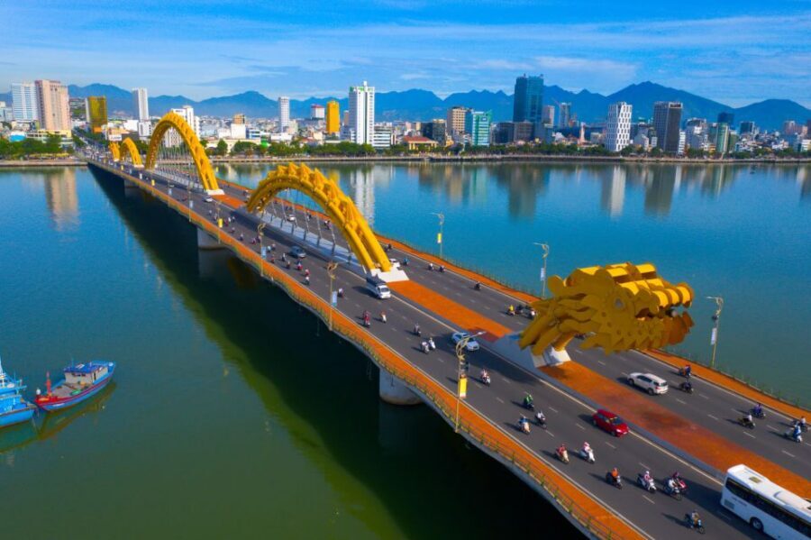 Da Nang: Private City Tour by Scooter with Ao dai Lady Rider - Han Market and the bridges: local shopping energy without the maze stress