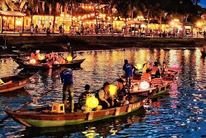 Da Nang: RoundTrip transfer to Hoi An ancient town by private car - Private car transfer from Da Nang: what door-to-door really means