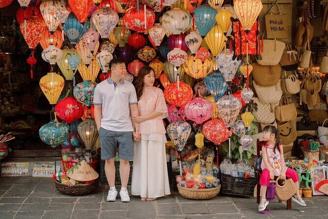 Da Nang: RoundTrip transfer to Hoi An ancient town by private car - Cable car stop: ticket help and view payoff