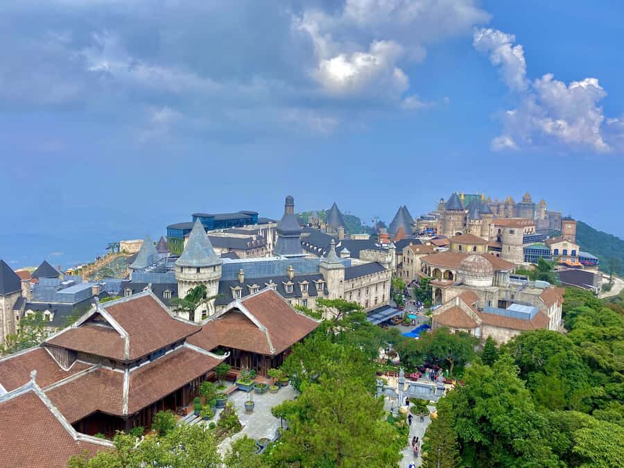 Danang: Golden Bridge by Private Car or Bus w hotel pickup - What to bring and how to avoid discomfort on a sun-heavy day