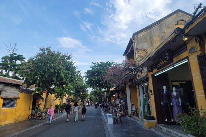 Explore Hoi An ancient town and local villages with a local guide - Cam Thanh coconut water village: basket-boat ride and crab catching