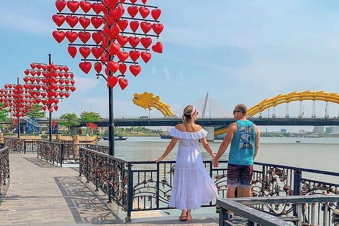 [Free E-sim] Old School Vietnam Cafe Trip in Da Nang - Old School Vietnam Cafe Trip: how coffee, bridges, and culture fit together