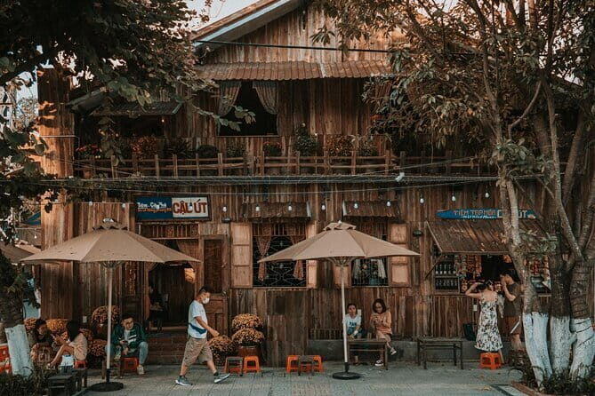 [Free E-sim] Old School Vietnam Cafe Trip in Da Nang - Where to meet and how pickup usually works in Da Nang