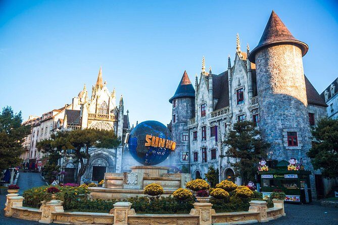 Golden Bridge - Ba Na Hills Private Tour - Golden Bridge stop 2: how to spend your 30 minutes well