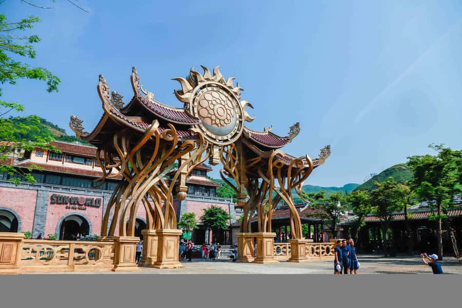 Hoi An/Da Nang: Ba Na Hills & Golden Bridge Small-Group Tour - Buffet Lunch at Ba Na Hills: Fuel Without Losing the Flow