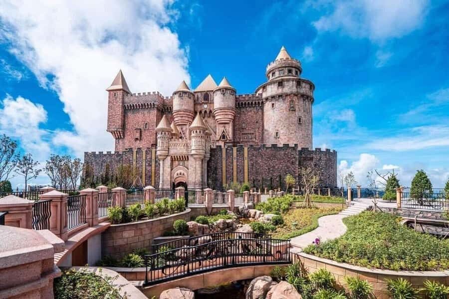 Hoi An/Da Nang: Ba Na Hills & Golden Bridge Small-Group Tour - Back Down by Late Afternoon: How to Avoid the End-of-Day Rush