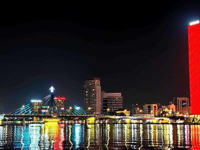 Hoi An/Da Nang: Da Nang Food Tour & Cruise Trip on Han River - Han River cruise: pretty lights, limited time, and why it can be a letdown