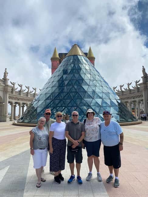Hoi An/Da Nang: Golden Bridge - BaNa Hills Small Group Tour - Cable car from the ground: record rides and real panoramas