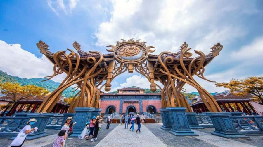 Hoi An/DaNang: Private Car Marble Mountain & Golden Bridge - French Village, Gardens, Pagodas, and the Lunch Break