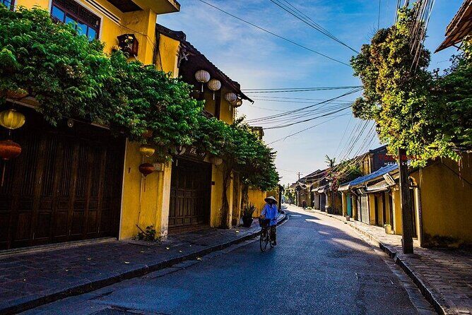 Hoi An Half Day Private Tour from Da Nang/ Hoi an - Your guide: the real highlight (and why names keep popping up)