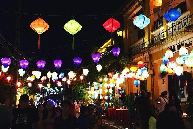 Hoi An Night Market with Hoi an walking Tour , Colourful Lanterns, Boat Ride - Private guide perks: English support, pacing, and less chaos