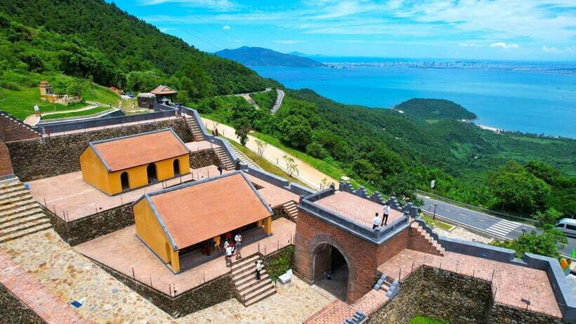 Hoi An: Private Car to Hue with Multi Sightseeing Stops - Lang Co Beach: a short reset with real beach air
