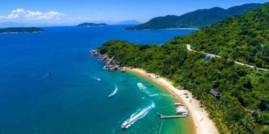 Hoi An To Marble-Monkey Mountain & Hai Van Pass by Motorbike - Monkey Mountain and Lady Buddha: A Scenic Finale With Steps