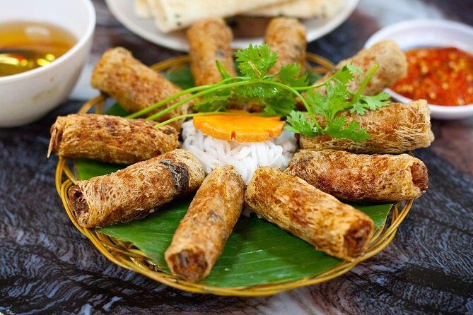 Home Cooking Class: Market, Garden and cooking 4 dishes - Vietnamese coffee and tea tasting: the breaks that keep you focused