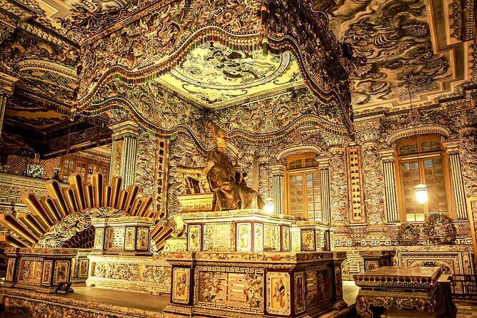 Hue City Day Tour with Dragon Boat from Hue or Danang, Hoi An - Hai Van Pass and Lap An Lagoon on a Da Nang or Hoi An departure