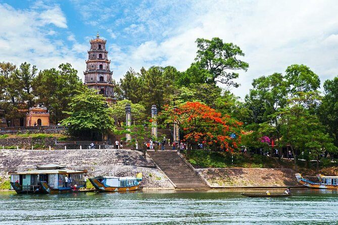 Hue Imperial City Private Tour - Thien Mu Pagoda: the stop that slows your pace