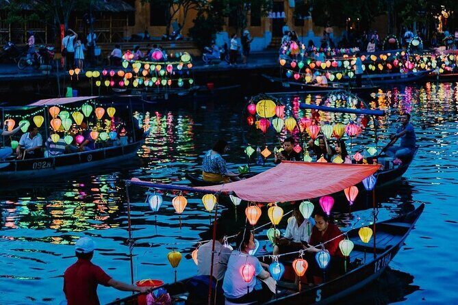 Marble Mountain and Hoi An Ancient Town Tour in Vietnam - Marble Mountains: Five Peaks, Buddhist Caves, and Real Stair Power