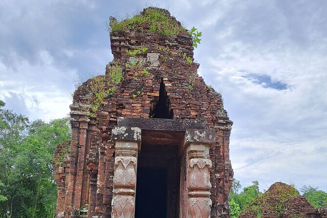 My Son Sanctuary and Marble Mountains from HOI AN OR DA NANG - Price and value: $75 with tickets, lunch, and transport bundled