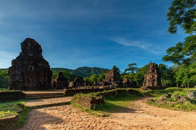 My Son Sanctuary Half-day Journey - Da Nang pickup: the unglamorous part that makes the day work
