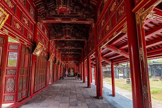 Private Full-Day Tour of Hue from Da Nang or Hoi An City - Stop 1: Hue Imperial City (The Citadel) and the power of layout