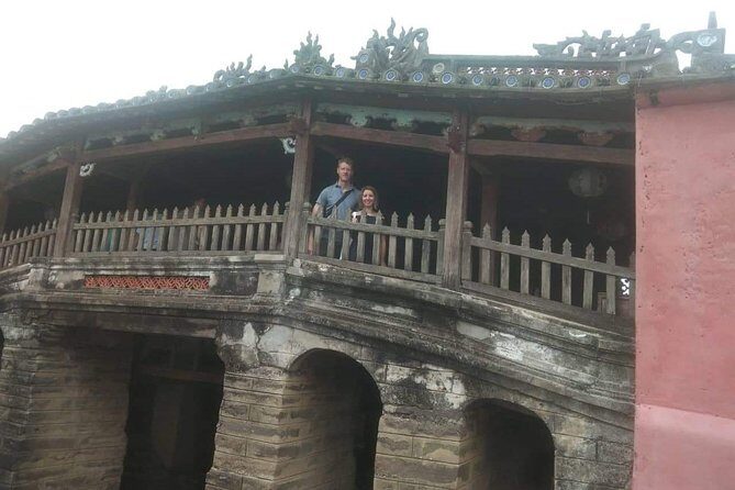 Private luxury Ba Na Hills & Hoi An Walking Tour, Night Market - Night Market Hour: Lanterns, Shopping Time, and Pace