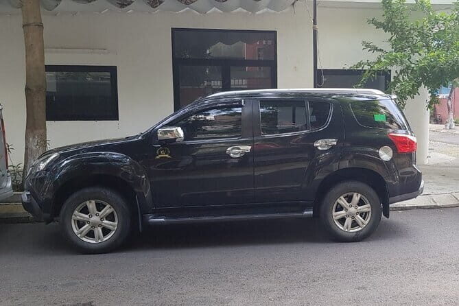 Private transfer service from Danang airport to Hotel - When extra fees show up: distance, time, and certain hotels