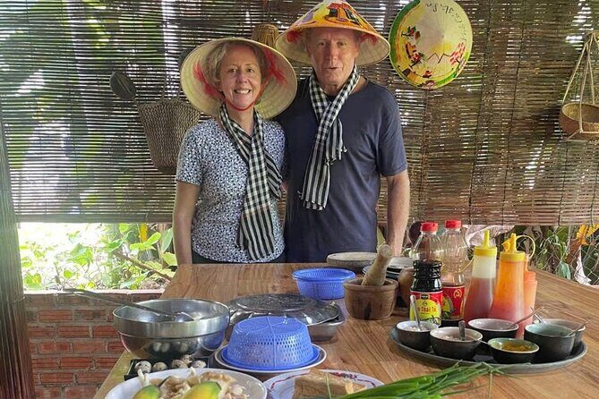 RICE PAPER Noodle Making Experience & Hoi An Cooking Class Class - Catching purple crabs with a local fisherman: the ingredient you’ll remember