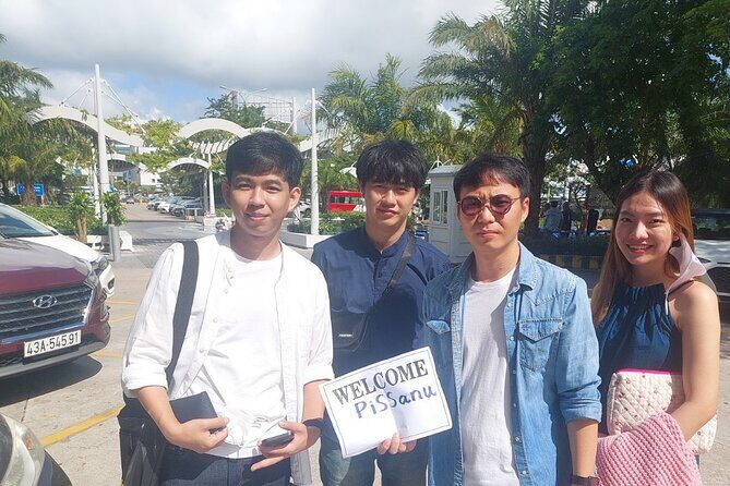 Shuttle from Da Nang Airport to Hoi An city or vice versa - Booking timing: when to reserve your shuttle