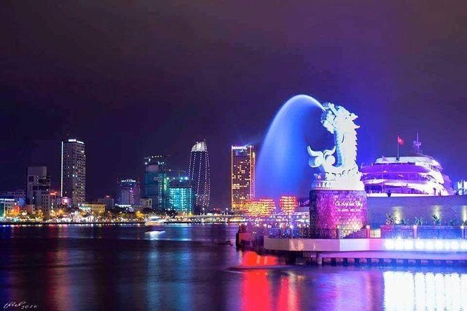 Tasty Dinner Han River Dragon Cruise by Yatch & Tradictional Show - The Han River route: bridges, APEC Park, Dragon Fish statue, and a photo stop