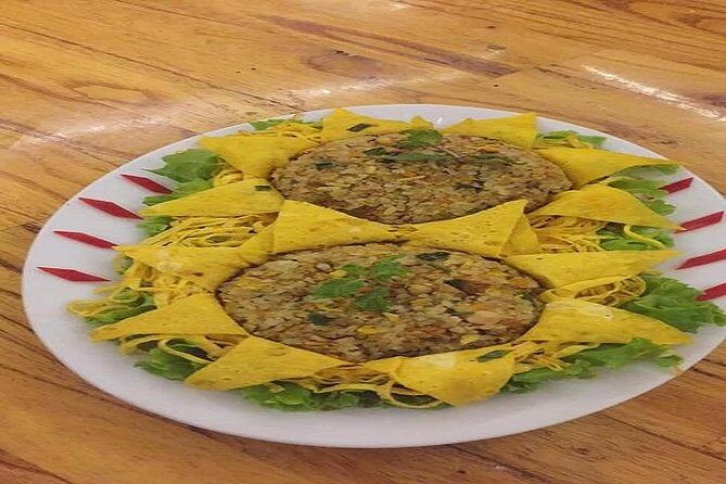 Tasty Dinner Han River Dragon Cruise by Yatch & Tradictional Show - Price and logistics: what your $17 really buys