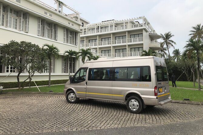 Transfer from Da Nang airport to Hoi An by private cars - The Private Car Comfort: AC, Clean Rides, and Real Safety